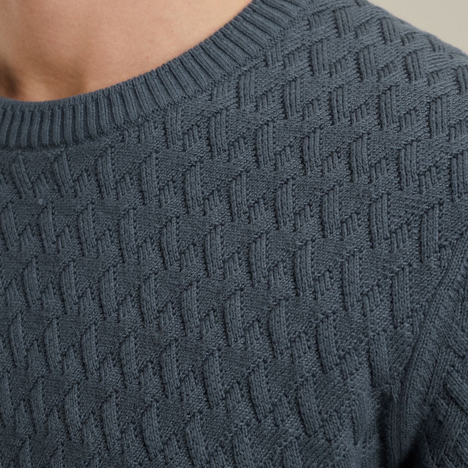 Пуловер Vanguard текстурный синий артикул VKW2509324-5279