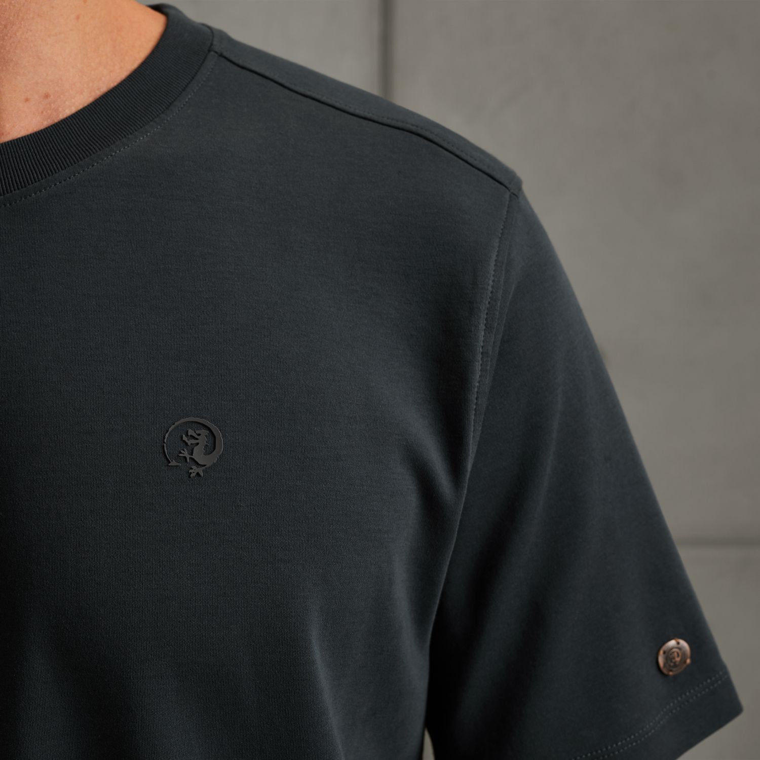 Футболка Cast-Iron синяя артикул CTSS2508588-5442