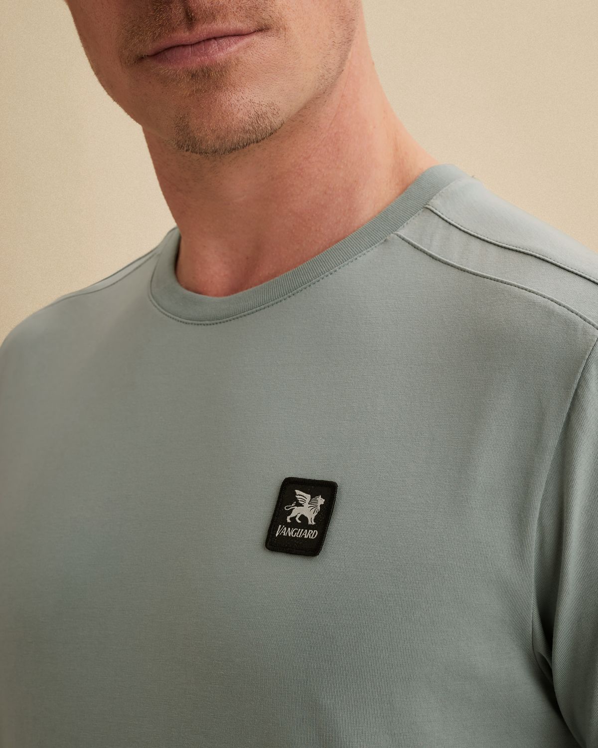 Футболка Vanguard с нашивкой синяя артикул VTSS2602502-5144