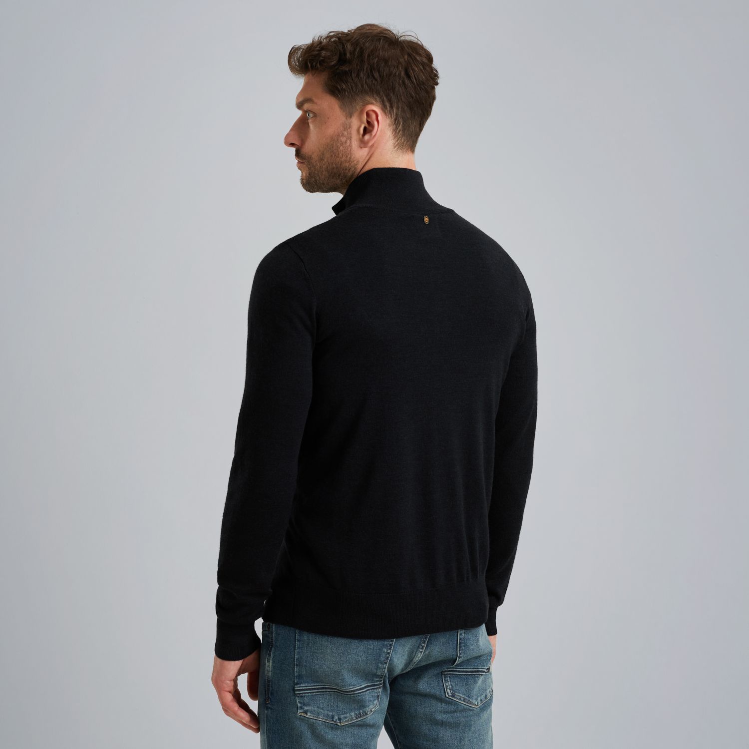 Пуловер PME Legend с воротником-стойкой синий артикул PKW2509327-5281