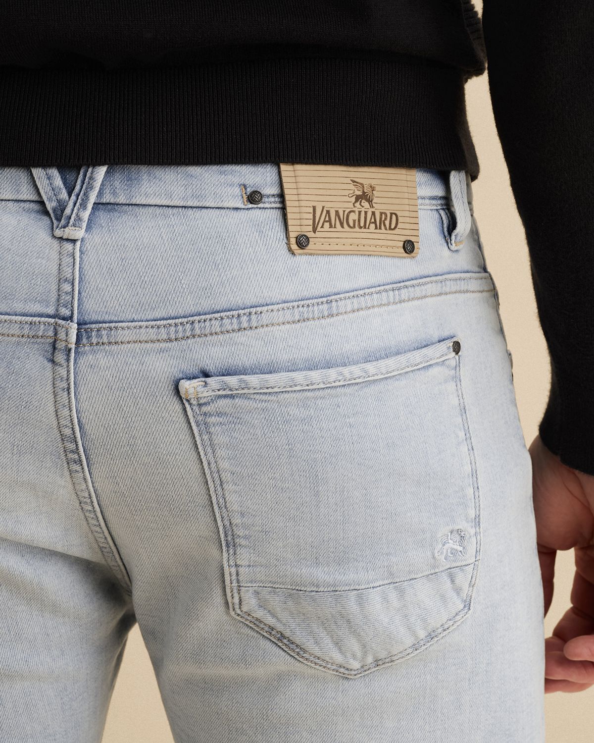 Джинсы Vanguard V850 зауженные синие артикул VTR2603742-PBD