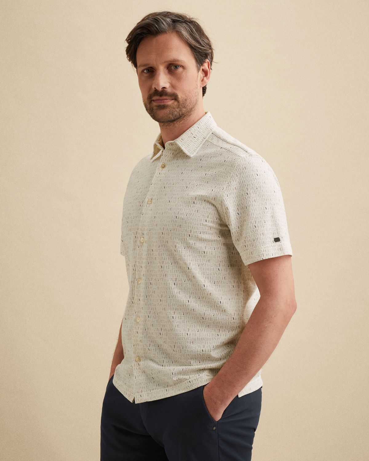 Рубашка Vanguard с принтом и короткими рукавами белая артикул VSIS2604266-7004