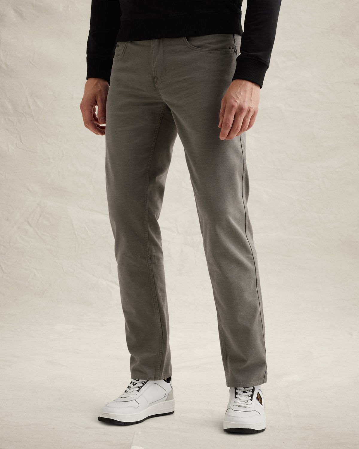 Брюки Nightflight прямого кроя серые артикул PTR2603638-9117