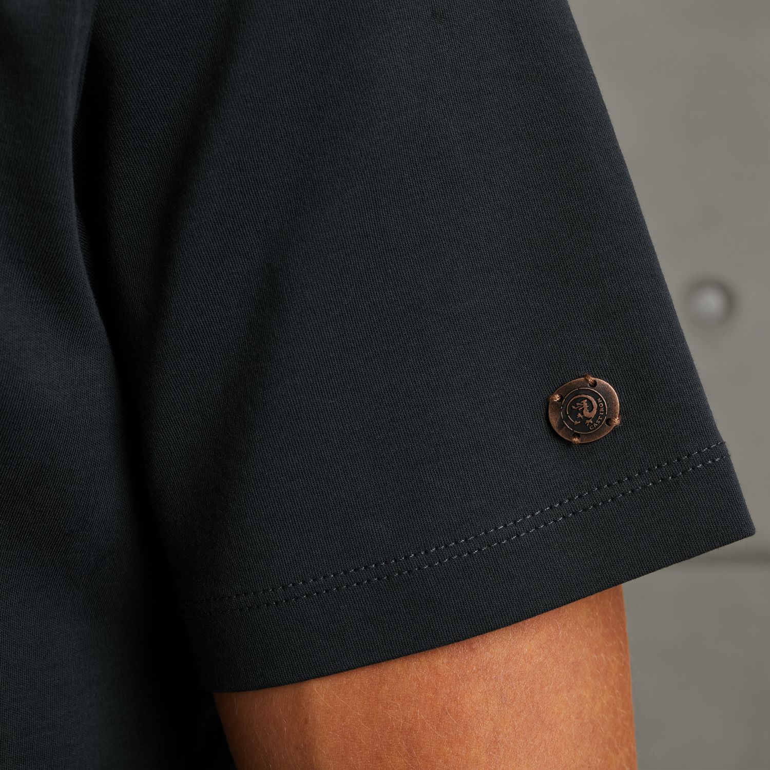 Футболка Cast-Iron синяя артикул CTSS2508588-5442