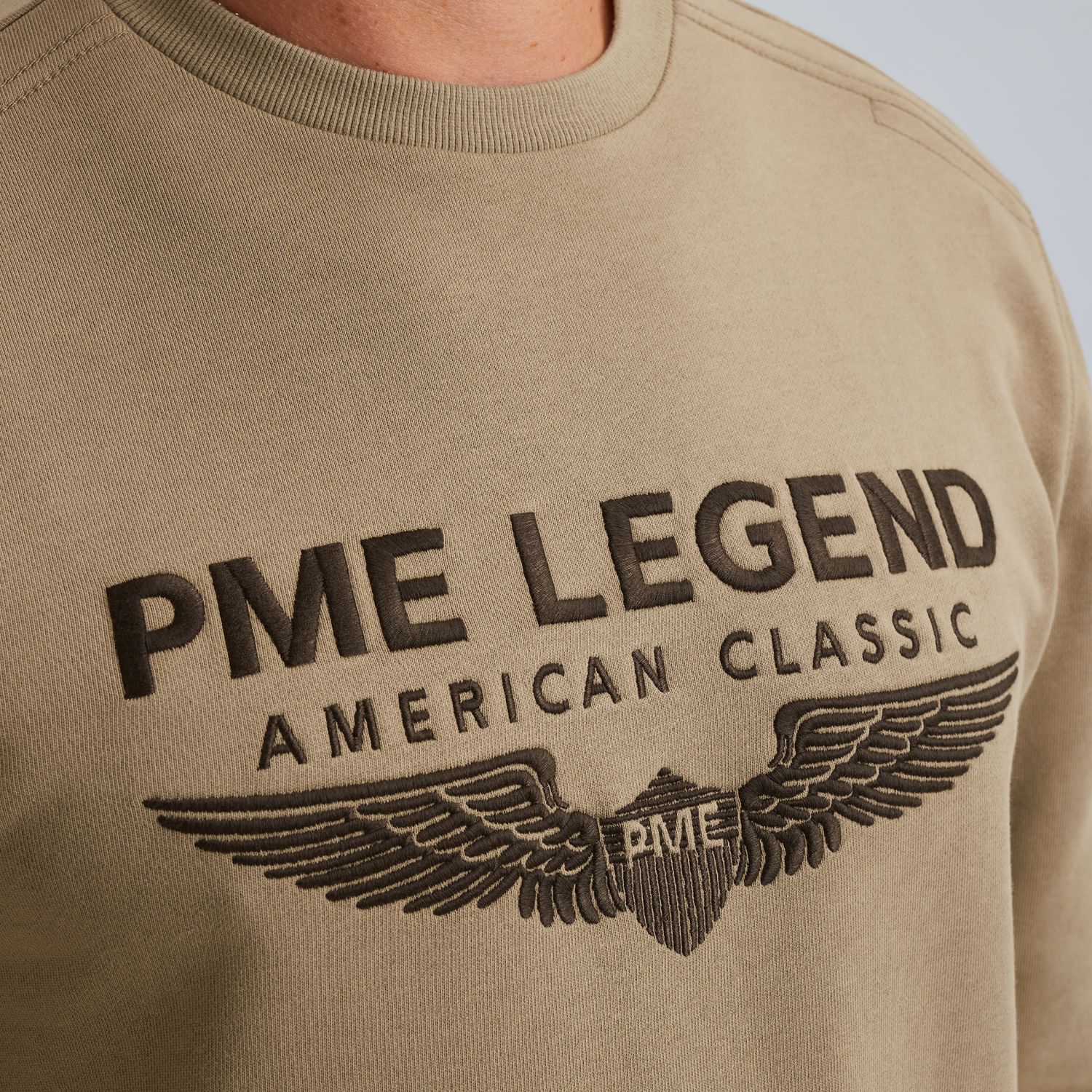 Свитшот PME Legend с логотипом бежевый артикул PSW2508440-8011
