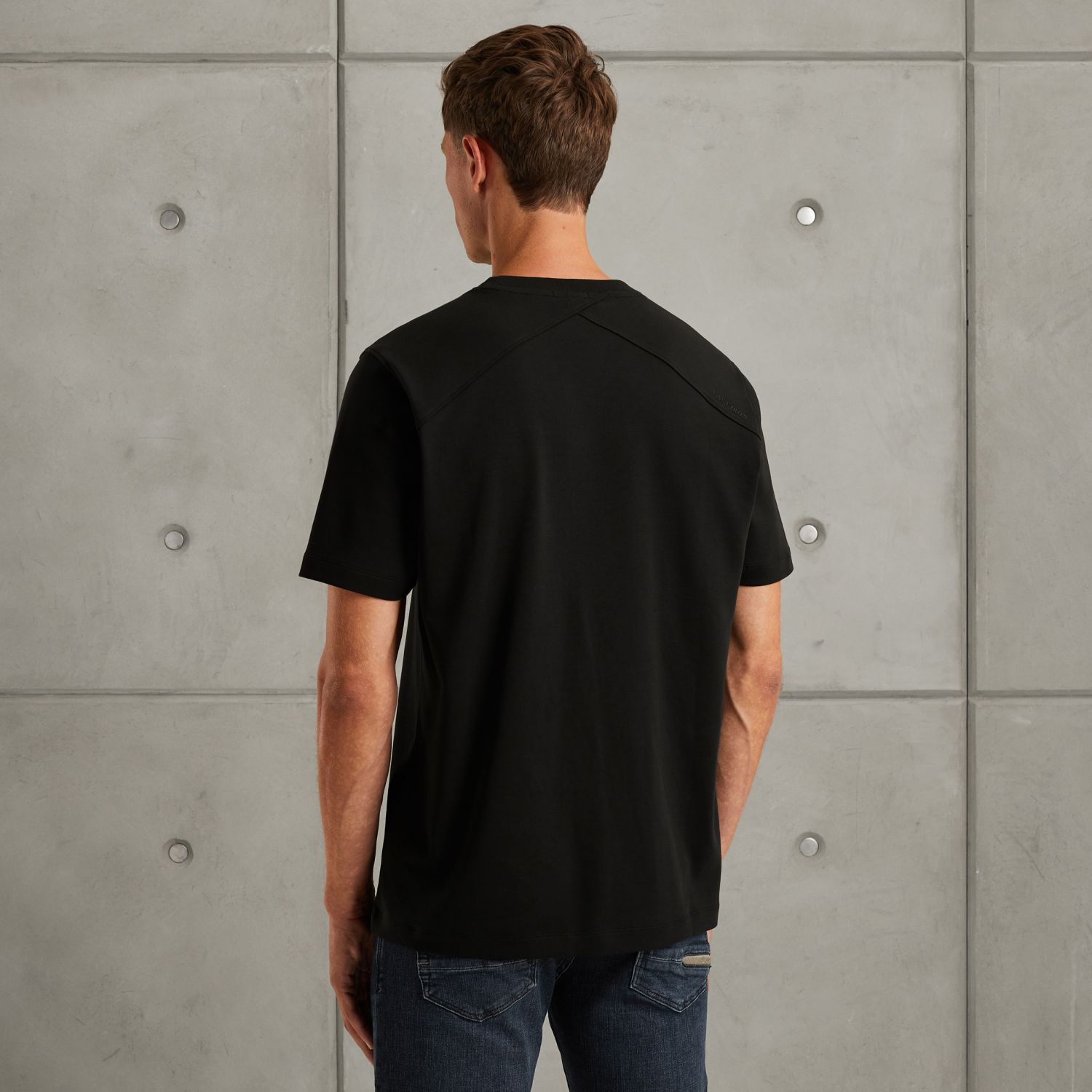 Футболка Cast-Iron чёрная артикул CTSS2508588-999