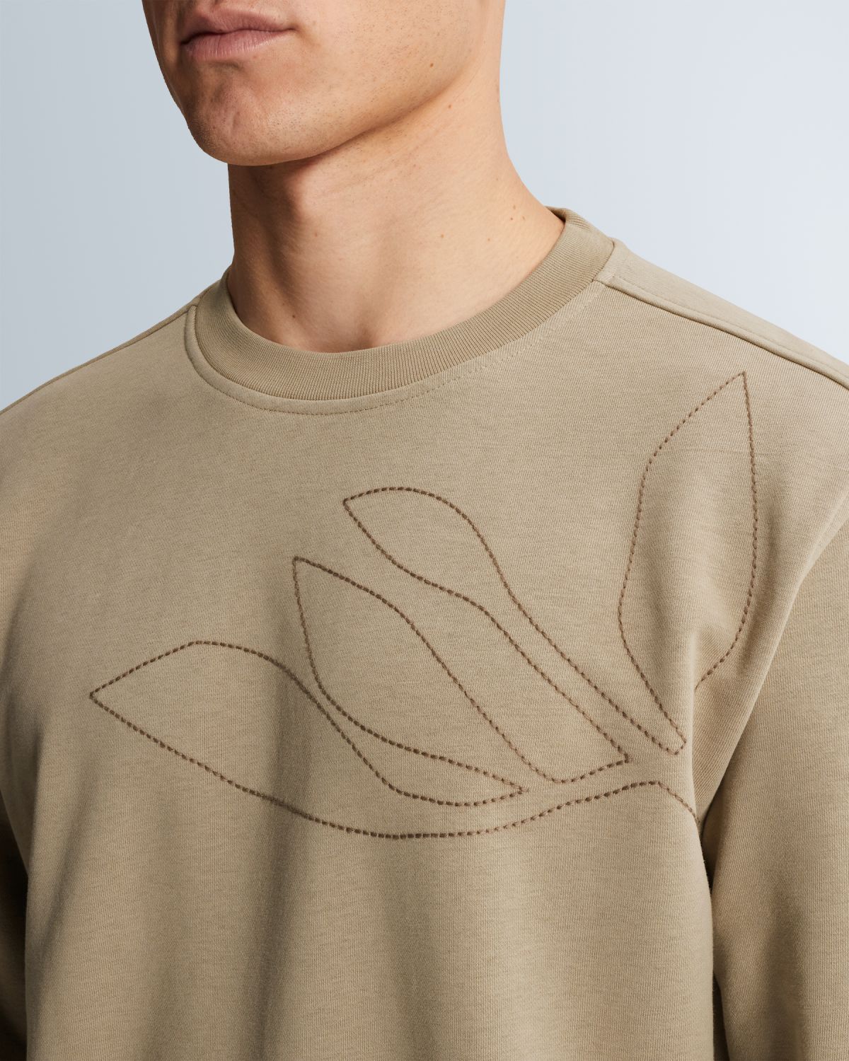 Свитшот Cast-Iron с принтом бежевый артикул CSW2603406-8023