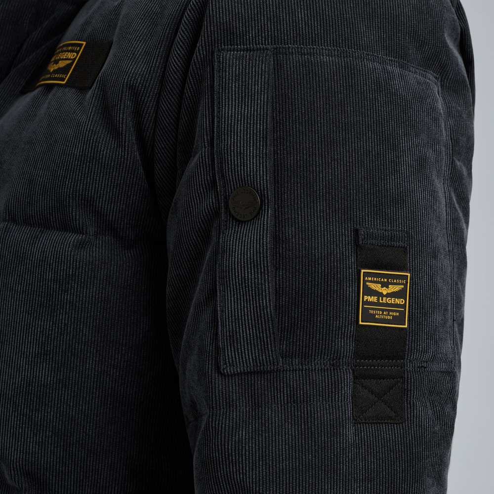 PJA2508104-5281_model_7