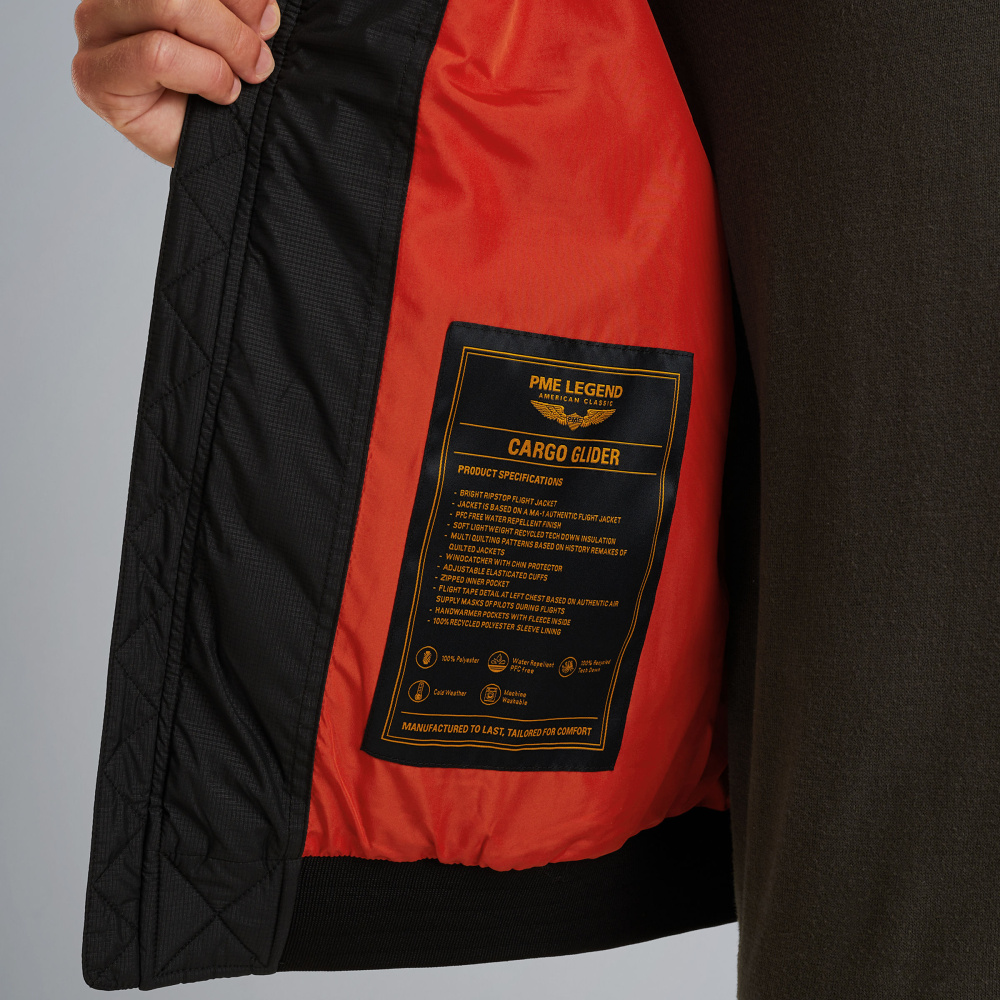 PJA2508118-9067_model_9