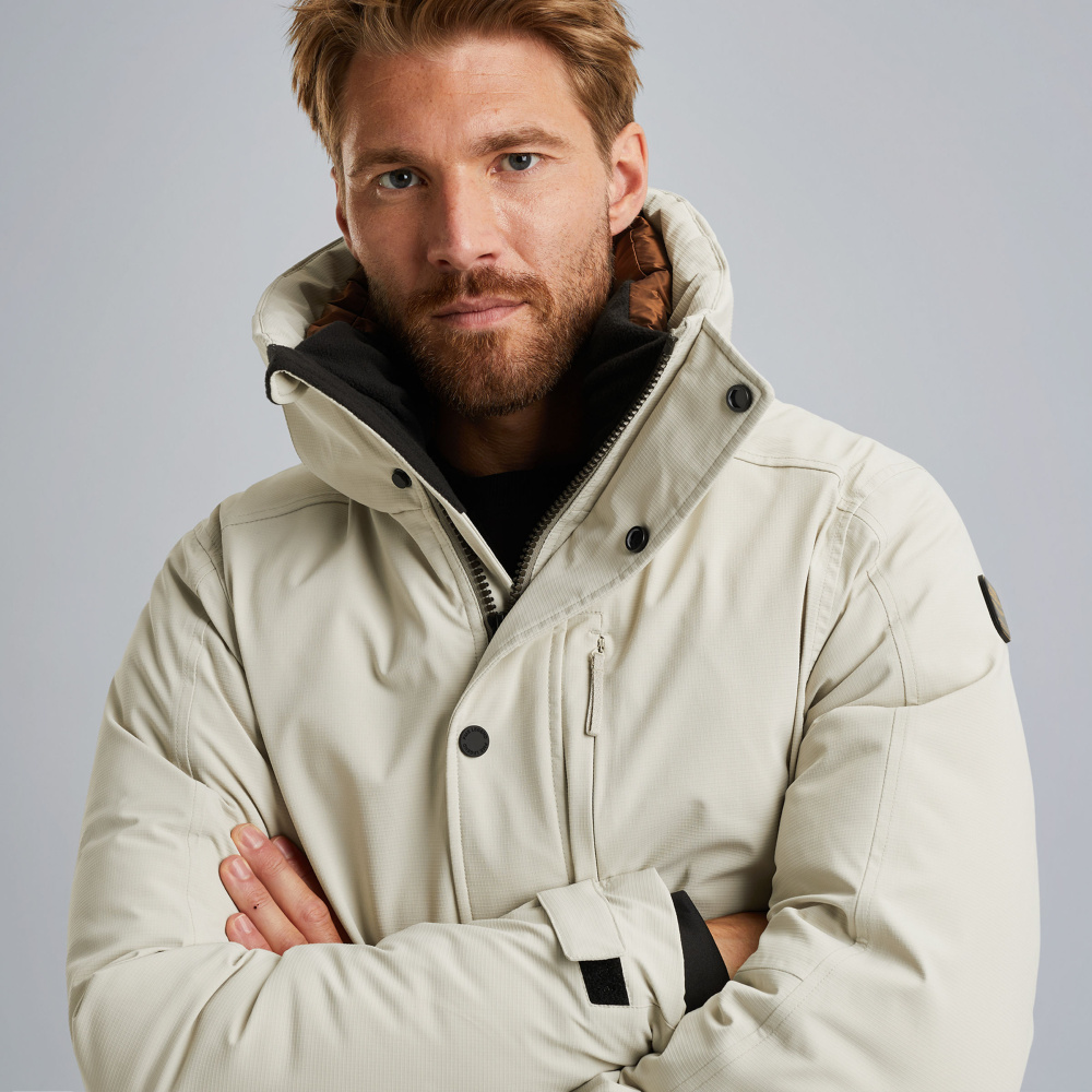 PJA2508113-9003_model_7