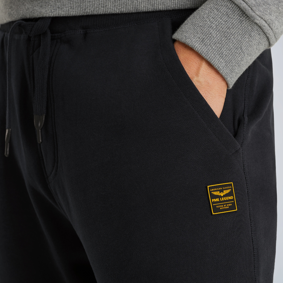 PSP2508621-5281_model_4