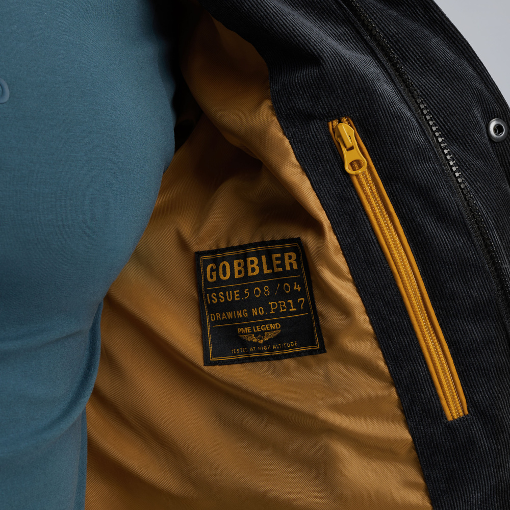 PJA2508104-5281_model_9