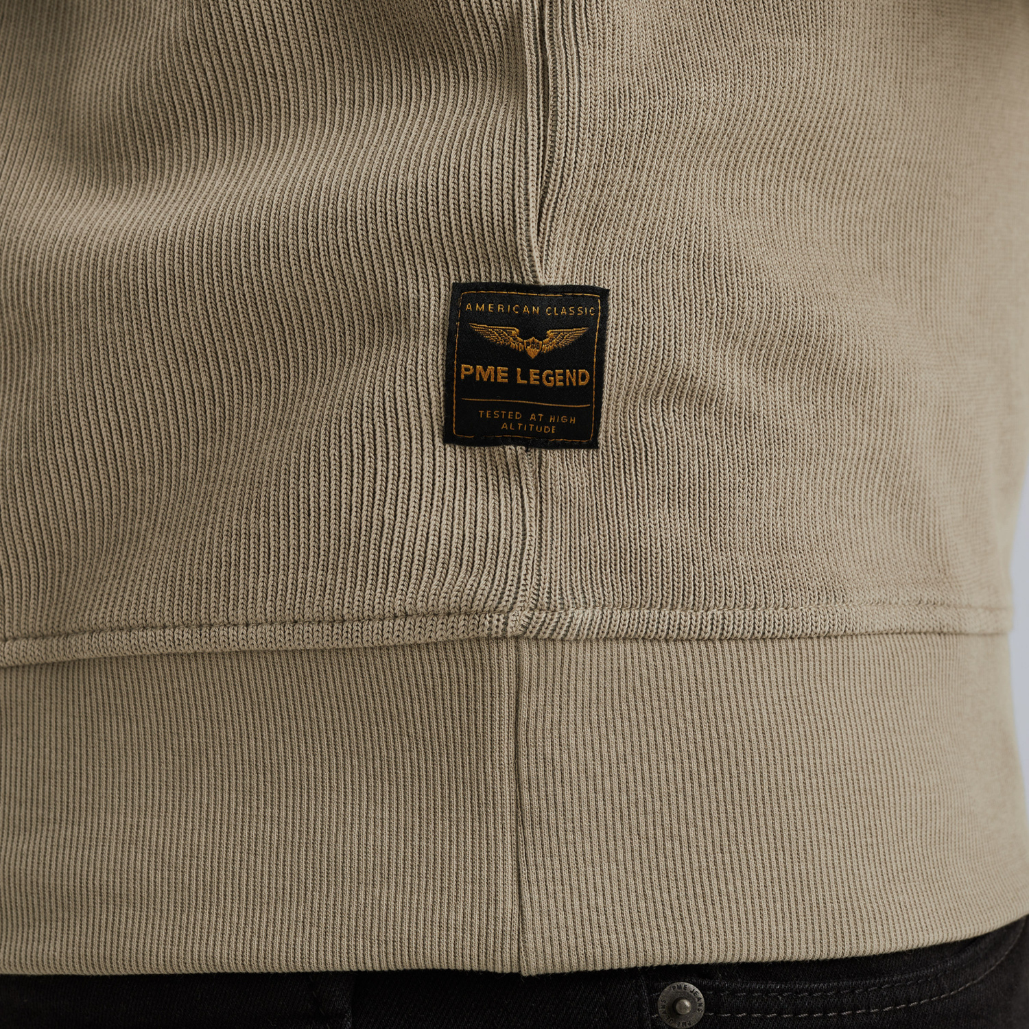 PSW2509457-8011_model_7