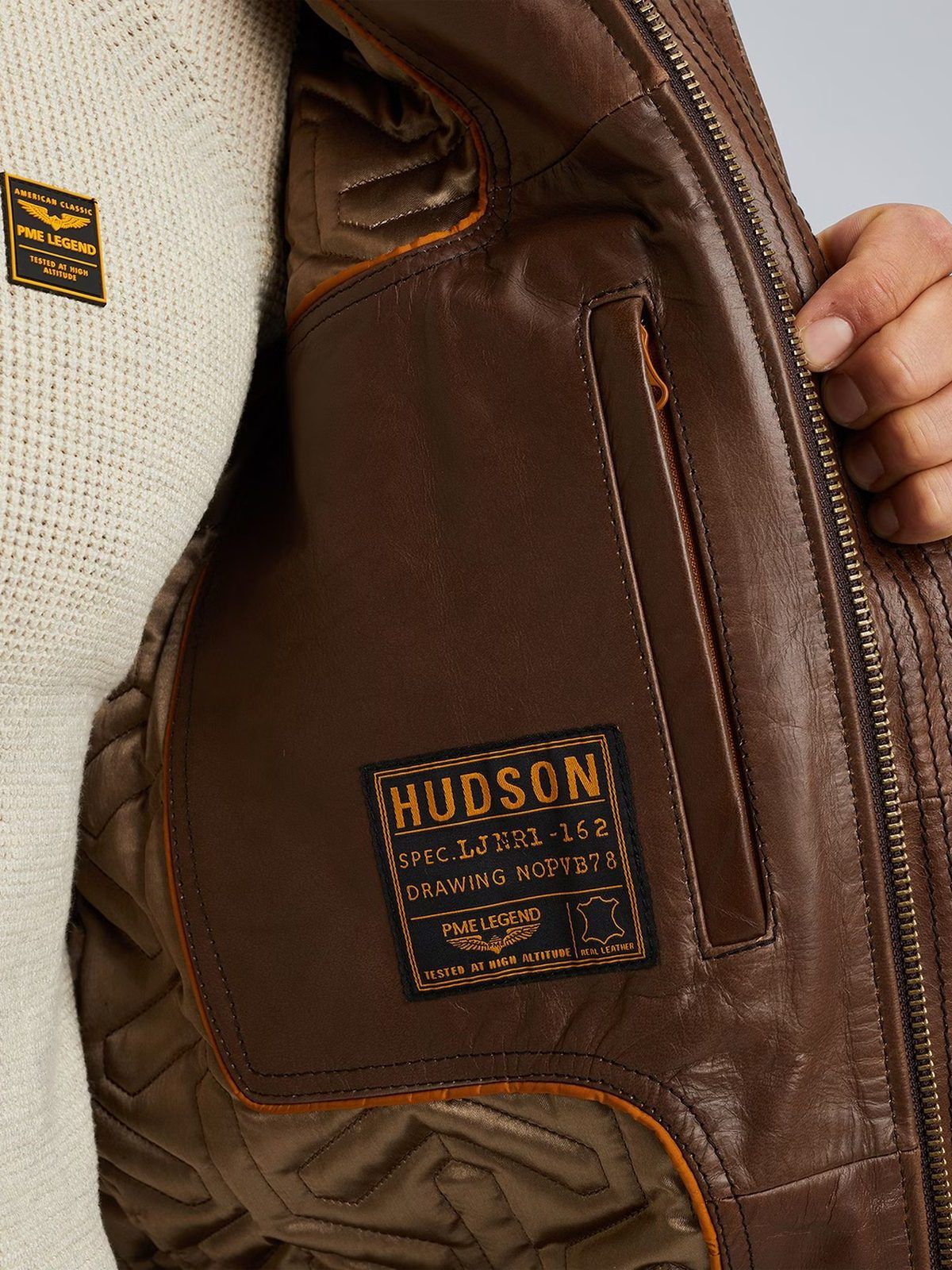 Коричневая куртка пилот из кожи буйвола Hudson PME Legend артикул HUDSON/BROWN