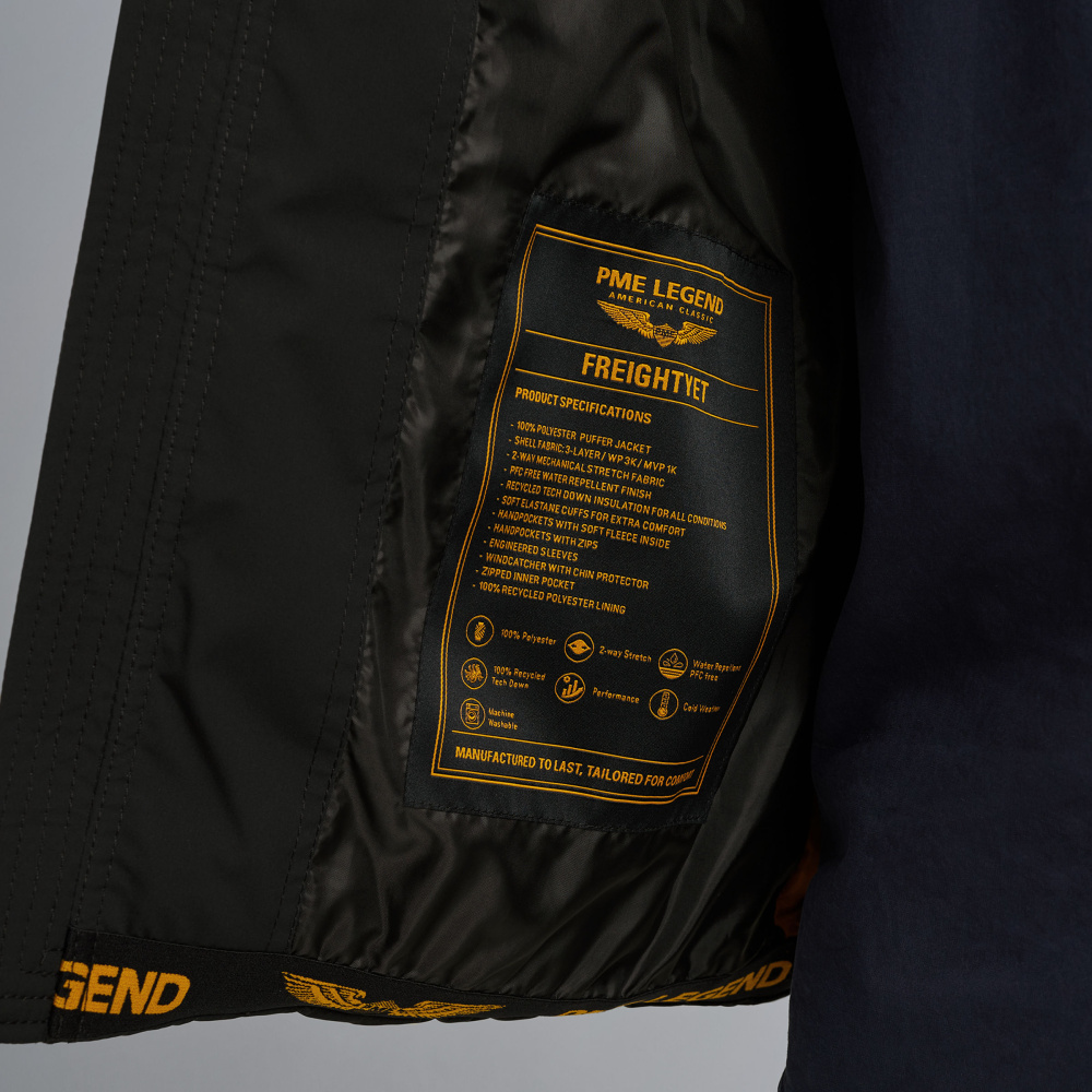PJA2508114-9067_model_8