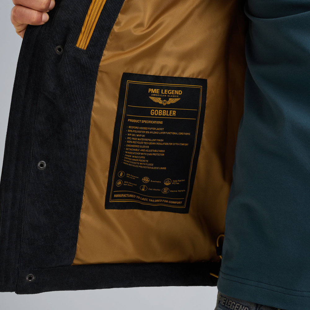 PJA2508104-5281_model_10