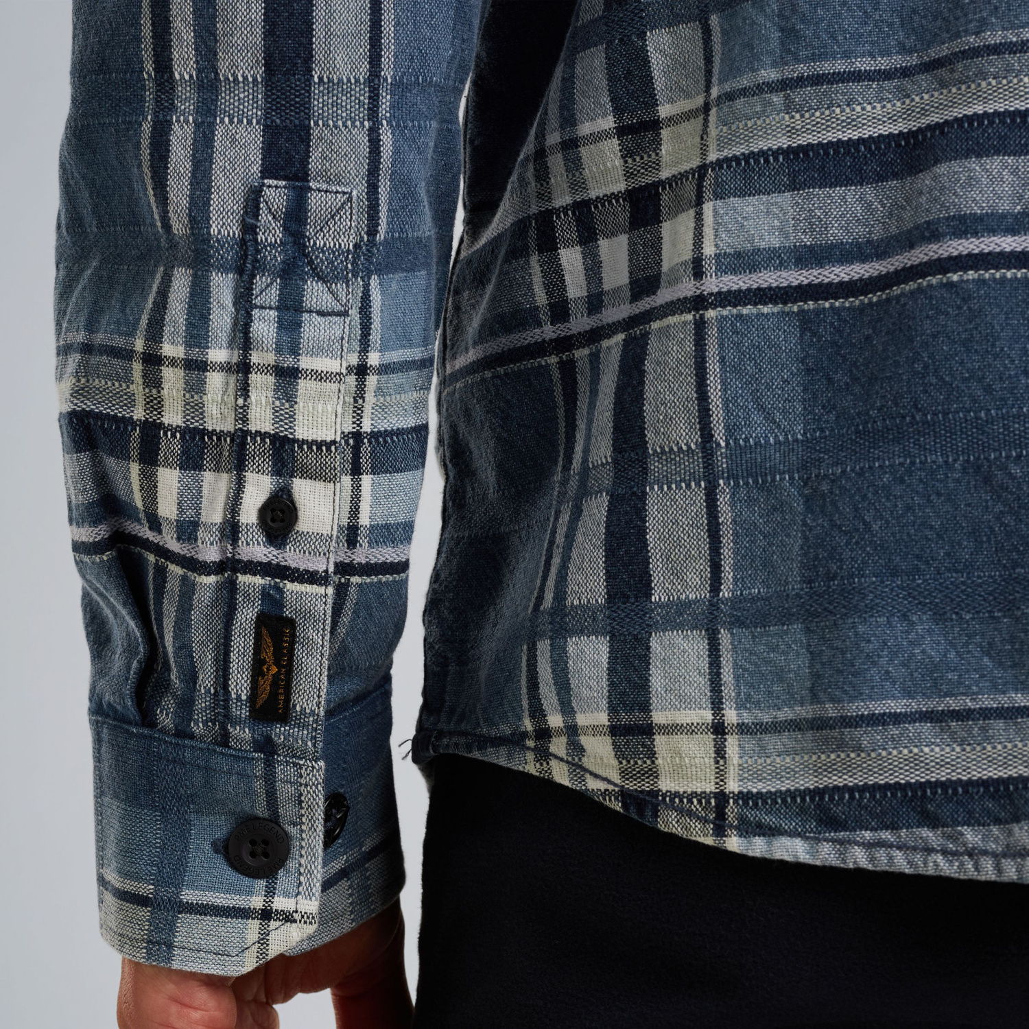 PSI2511236-590_model_5