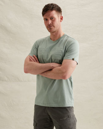 Футболка с тональной вышивкой на груди зелёная артикул PTSS2604592-6123