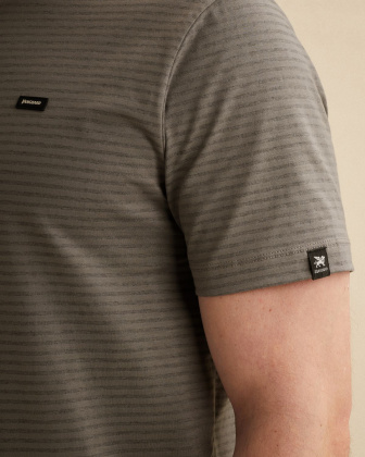 Футболка Vanguard с лёгким блеском серая артикул VTSS2605552-9051