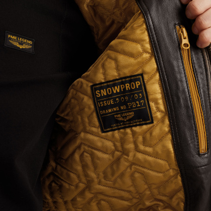 PLJ2509703-9127_model_7